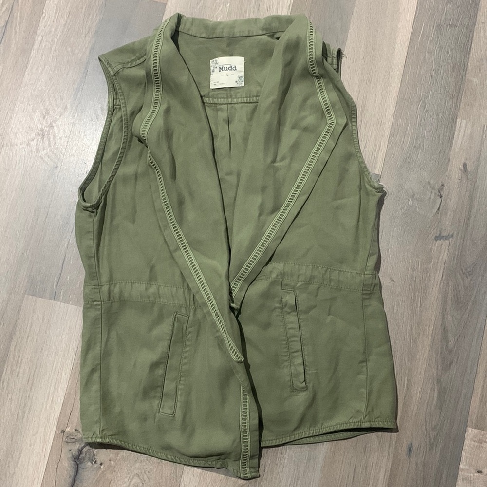 Mudd vest